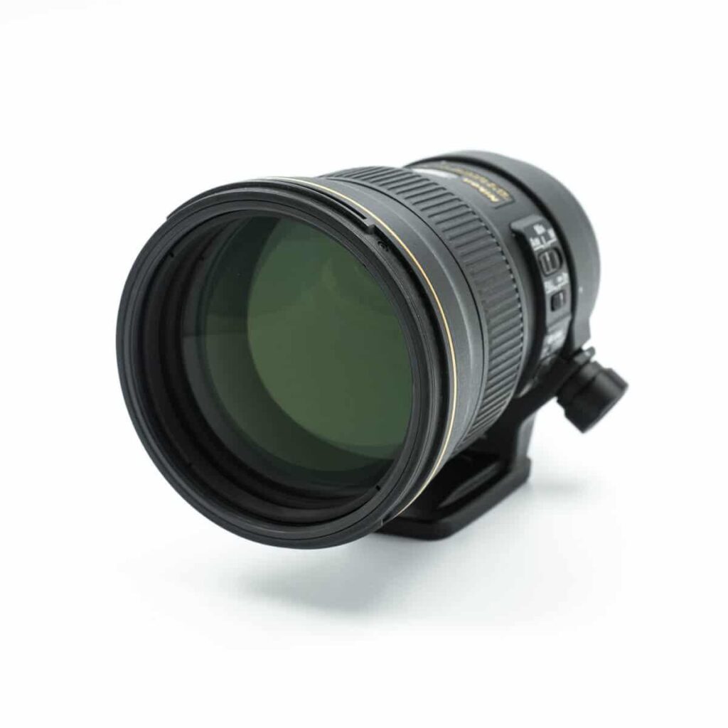 nikkor 300 f-4 vr 2 nikkor 300 f-4 vr 2