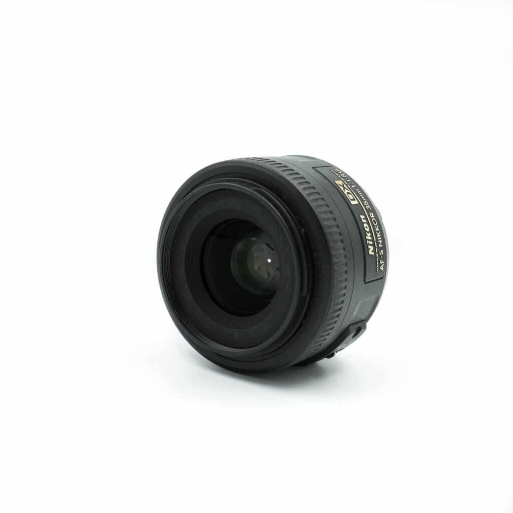 nikkor 35 f-1.8 2 nikkor 35 f-1.8 2
