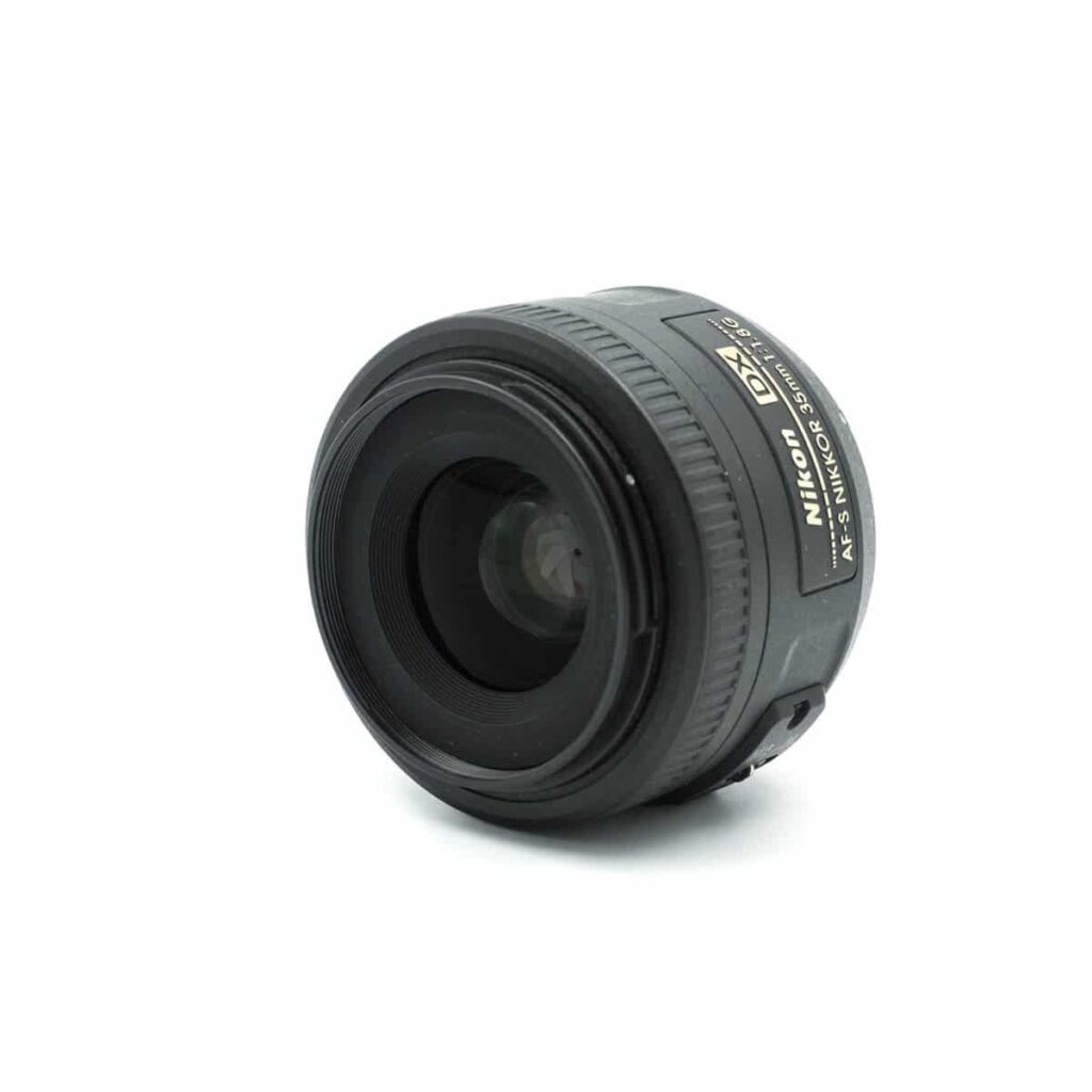 Nikon / Nikkor AF-S 35mm f/1.8 G DX – Käytetty Nikon / Nikkor AF-S 35mm f/1.8 G DX – Käytetty