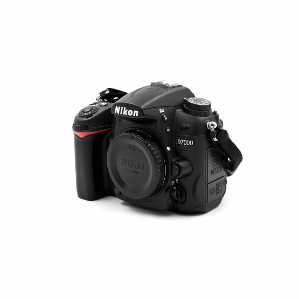 Nikon D7000 (shuttercount 20000) – Käytetty Nikon D7000 (shuttercount 20000) – Käytetty