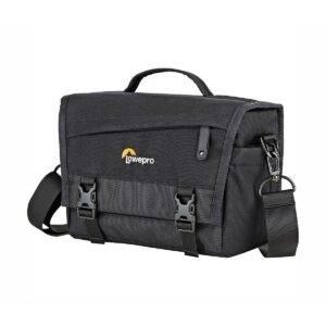 Lowepro M-trekker SH 150 Musta Lowepro M-trekker SH 150 Musta