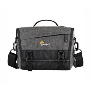 Lowepro M-trekker SH 150 Musta Lowepro M-trekker SH 150 Musta
