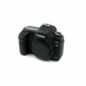 Canon 5D Mark II (Shuttercount 17880) – Käytetty Canon 5D Mark II (Shuttercount 17880) – Käytetty