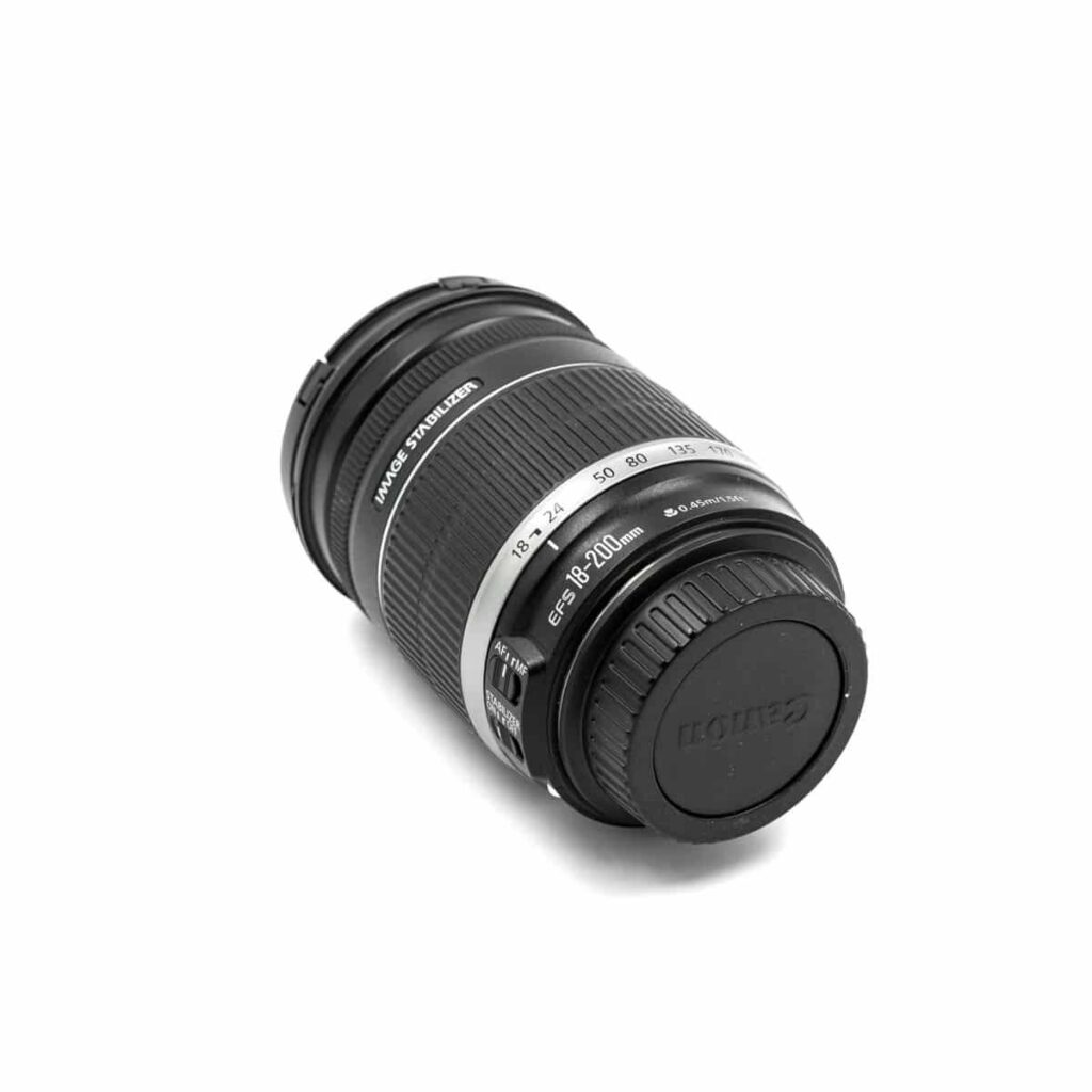 canon efs 18-200mm