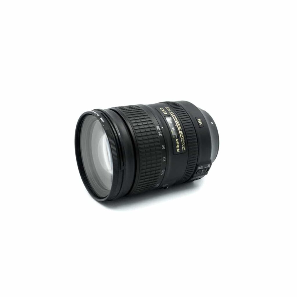 Nikon / Nikkor AF-S 28-300mm f/3.5-5.6 ED VR – Käytetty Nikon / Nikkor AF-S 28-300mm f/3.5-5.6 ED VR – Käytetty