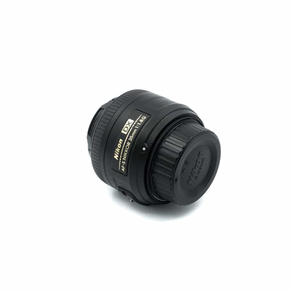 Nikon / Nikkor AF-S 35mm f/1.8G DX (Kunto K5) – Käytetty Nikon / Nikkor AF-S 35mm f/1.8G DX (Kunto K5) – Käytetty