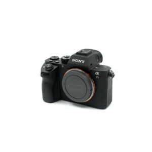 Sony a7r II (Shuttercoun 2290 / Kunto K5) – Käytetty Sony a7r II (Shuttercoun 2290 / Kunto K5) – Käytetty