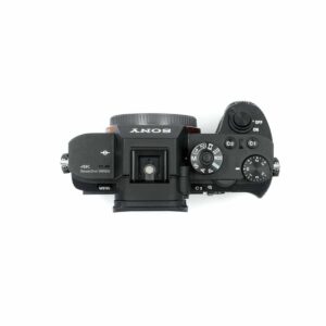 Sony a7r II (Shuttercoun 2290 / Kunto K5) – Käytetty Sony a7r II (Shuttercoun 2290 / Kunto K5) – Käytetty