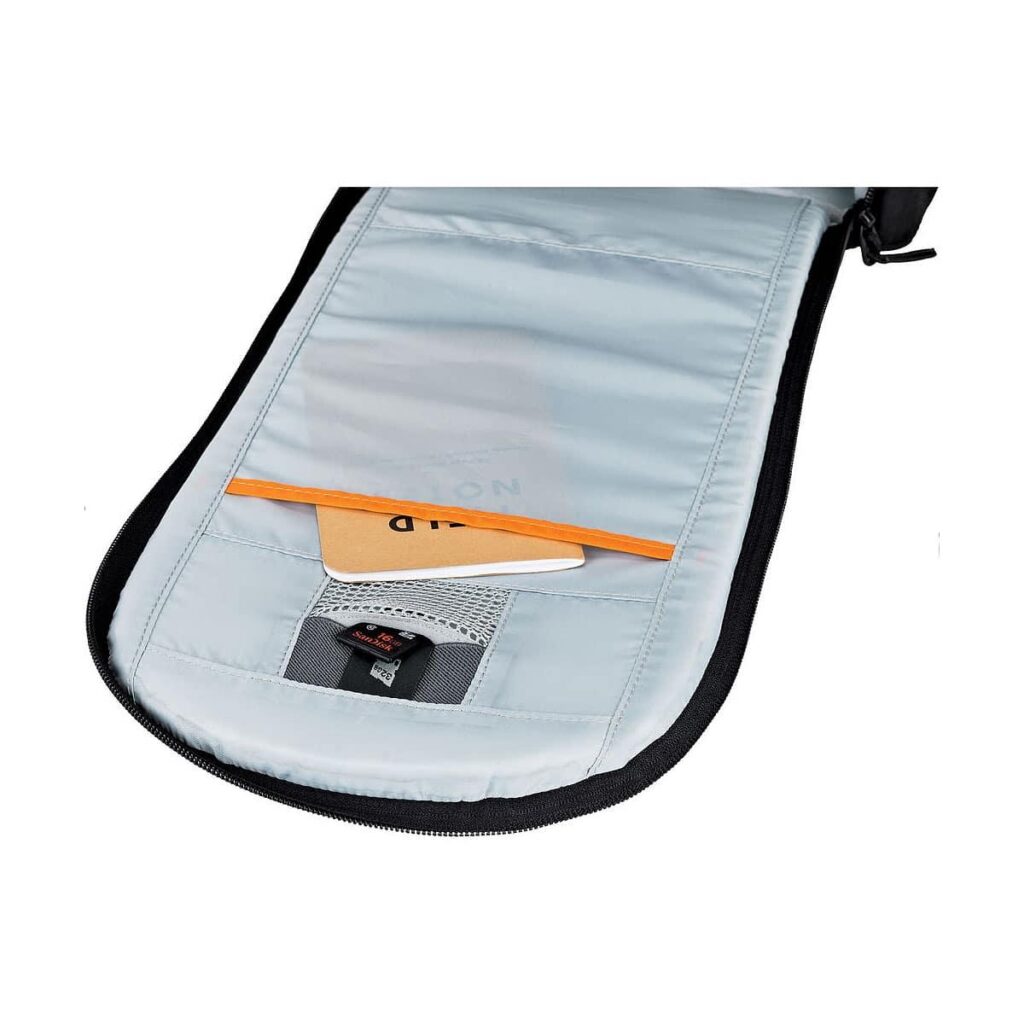 Lowepro Flipside 200 AW II Black Lowepro Flipside 200 AW II Black