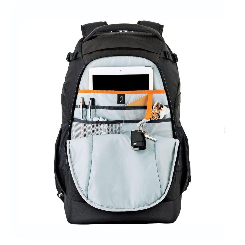 Lowepro Flipside 500 AW II Musta Lowepro Flipside 500 AW II Musta