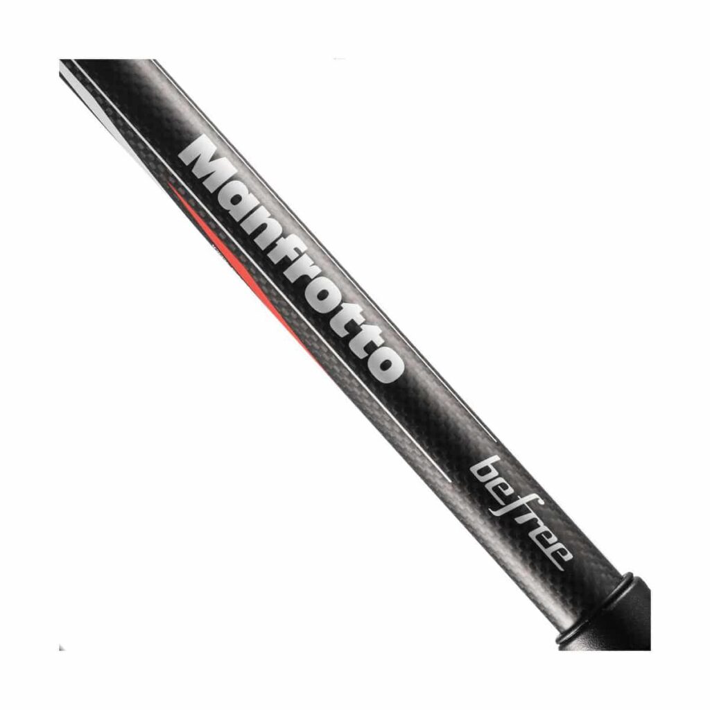 MANFROTTO Beefree MKBFRC4-BH Hiilikuitujalka ja kuulapää MANFROTTO Beefree MKBFRC4-BH Hiilikuitujalka ja kuulapää