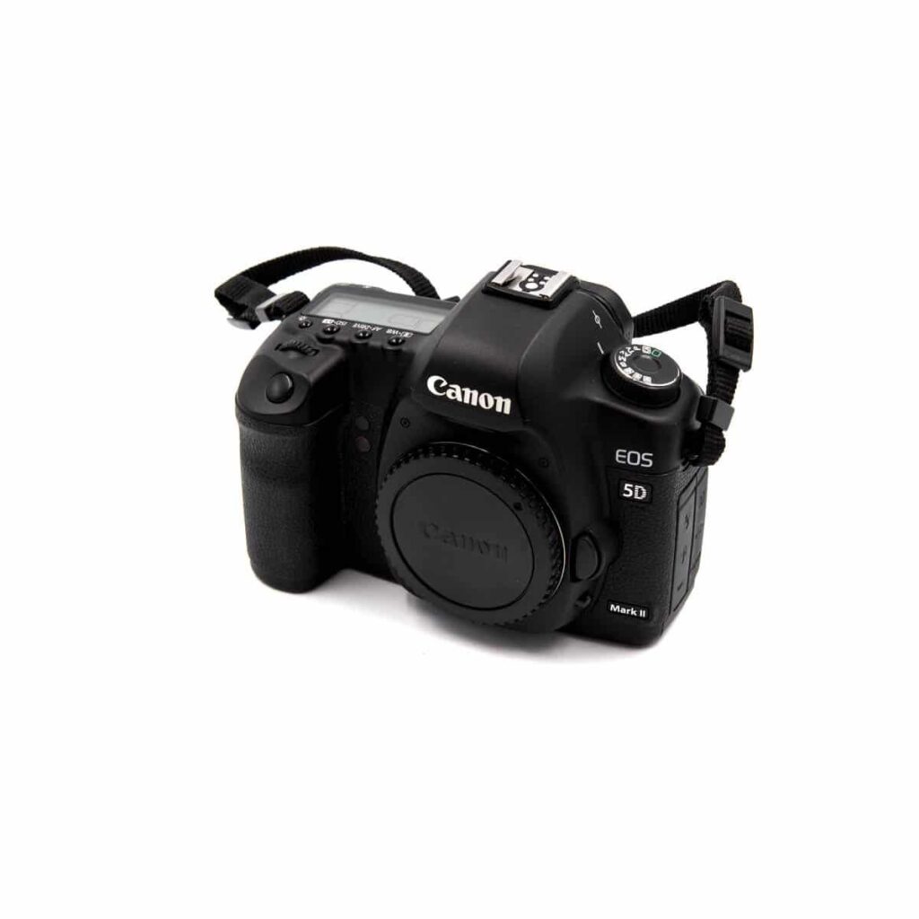 Canon 5D Mark II (Shuttercount 50000) – Käytetty Canon 5D Mark II (Shuttercount 50000) – Käytetty