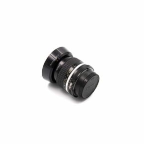 Nikon / Nikkor AI-S 24mm f/2 – Käytetty