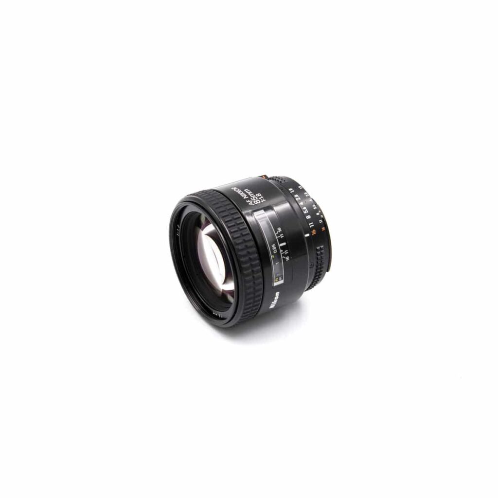 Nikon / Nikkor AF 85mm f/1.8 – Käytetty Nikon / Nikkor AF 85mm f/1.8 – Käytetty