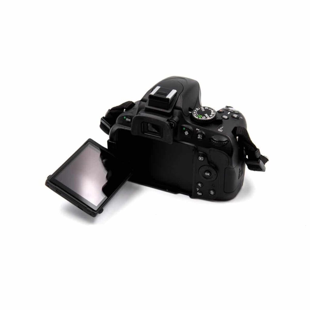 Nikon D5100 (Shuttercount 4940, Kunto K5) – Käytetty Nikon D5100 (Shuttercount 4940, Kunto K5) – Käytetty