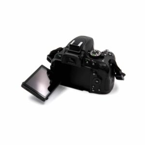 Nikon D5100 (Shuttercount 4940, Kunto K5) – Käytetty Nikon D5100 (Shuttercount 4940, Kunto K5) – Käytetty