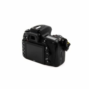 Nikon D750 (Shuttercount 1660, Kunto K5) – Käytetty Nikon D750 (Shuttercount 1660, Kunto K5) – Käytetty
