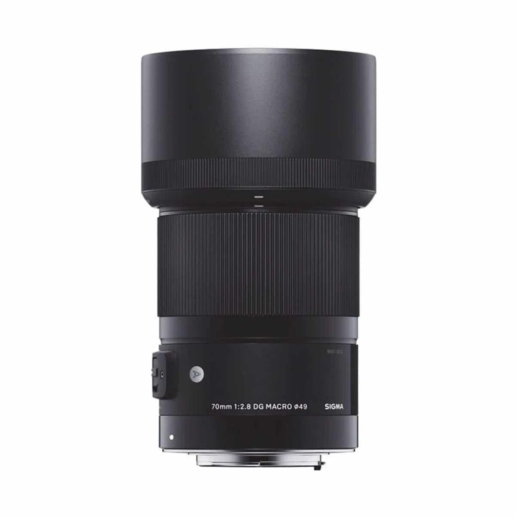 Sigma 70mm f/2.8 A DG Macro – Sony E