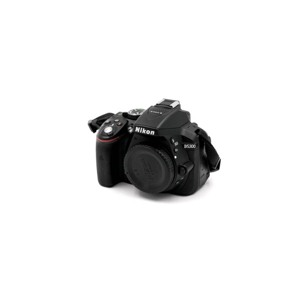 Nikon D5300 (Shuttercount 1120, Kunto K5) – Käytetty Nikon D5300 (Shuttercount 1120, Kunto K5) – Käytetty