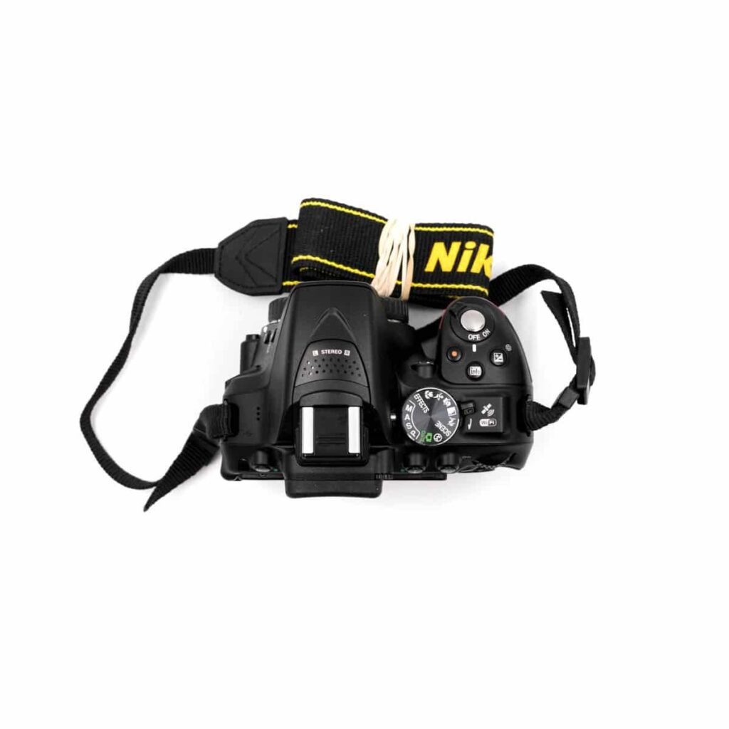 Nikon D5300 (Shuttercount 1120, Kunto K5) – Käytetty Nikon D5300 (Shuttercount 1120, Kunto K5) – Käytetty