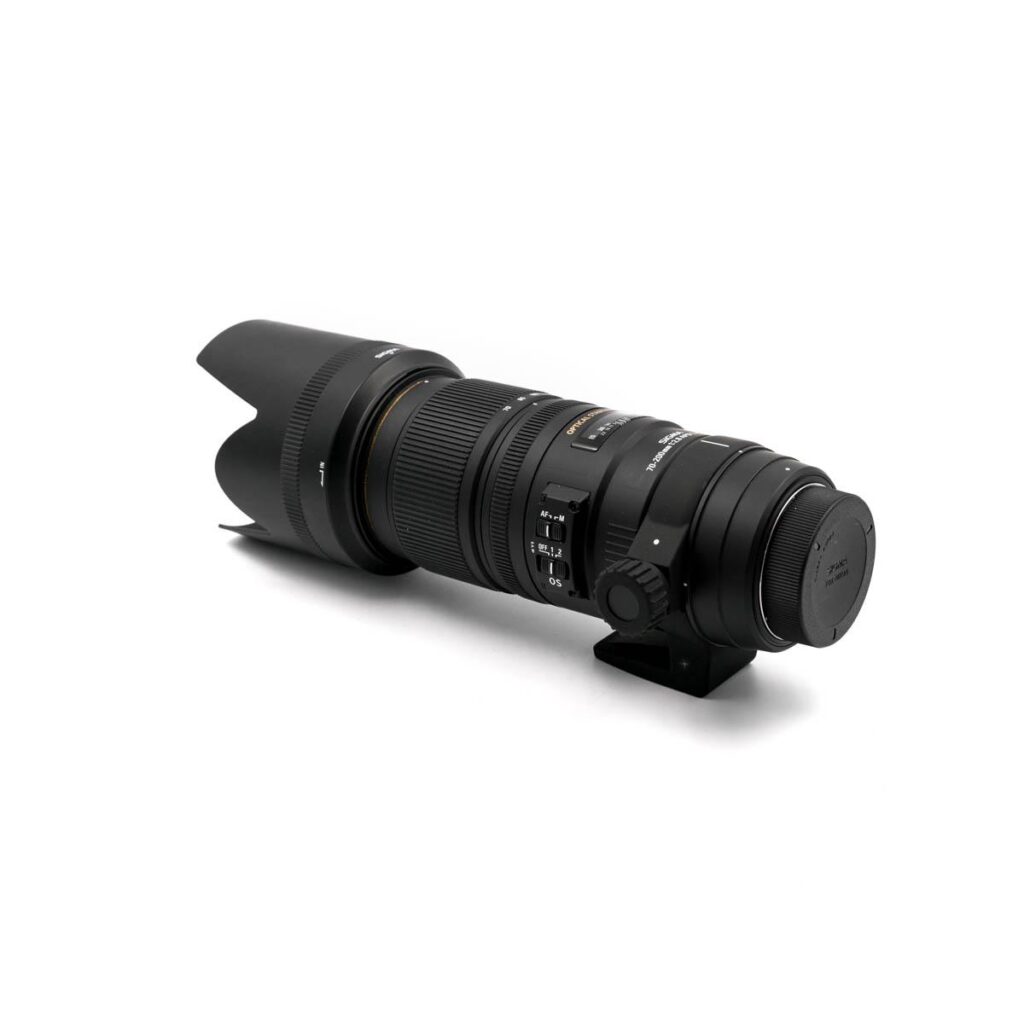Sigma 70-200mm f/2.8 APO DG OS HSM Nikon (Kunto K5) – Käytetty Sigma 70-200mm f/2.8 APO DG OS HSM Nikon (Kunto K5) – Käytetty