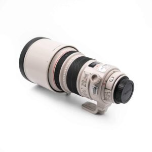 canon 200mm canon 200mm