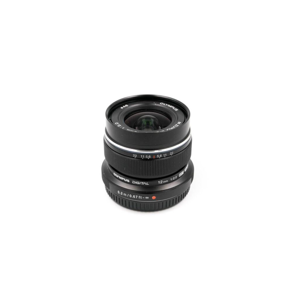 Olympus M.Zuiko Digital ED 12mm f/2 musta Olympus M.Zuiko Digital ED 12mm f/2 musta