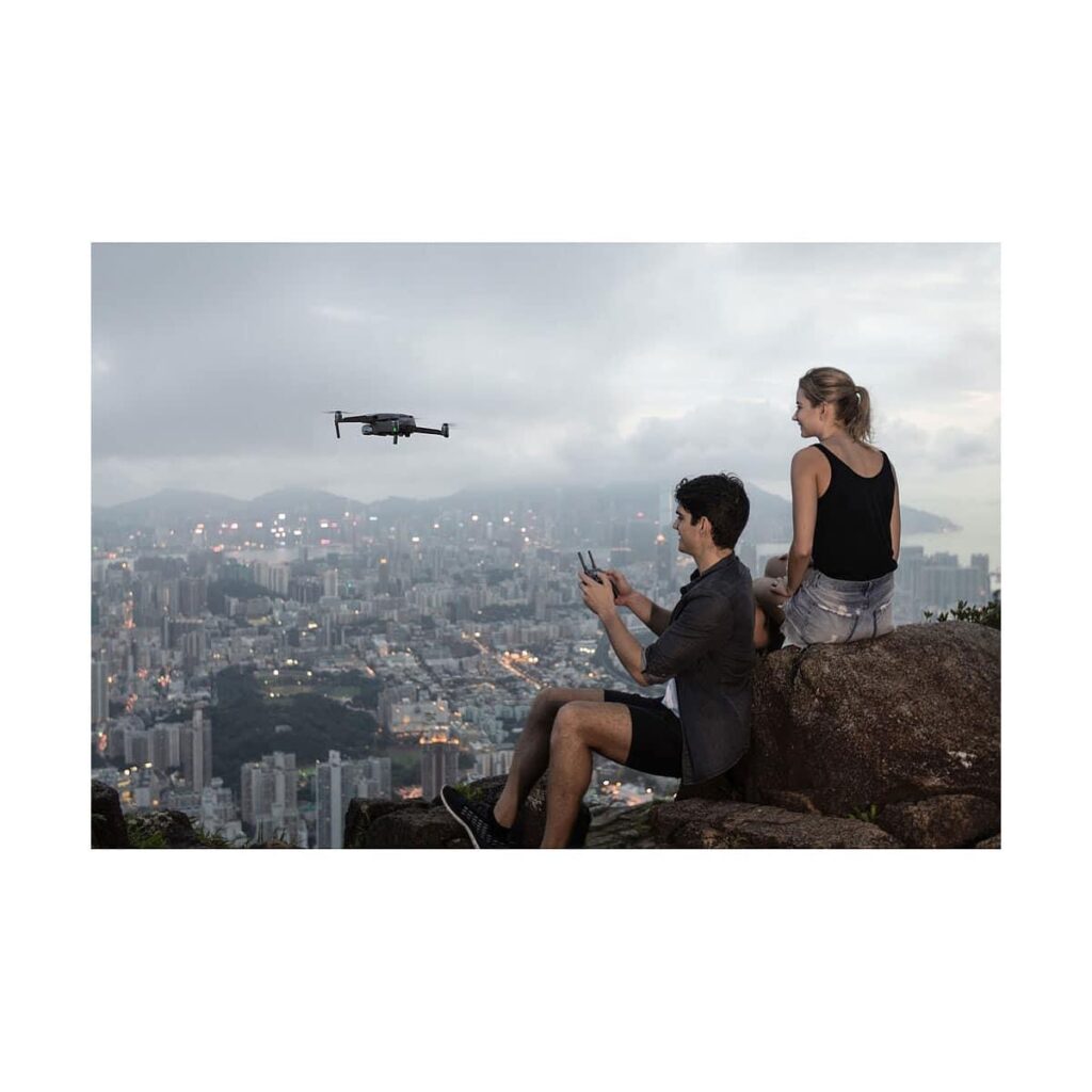 DJI Mavic 2 Zoom DJI Mavic 2 Zoom