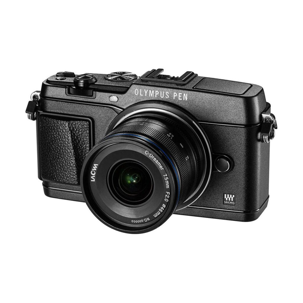 Venus Optics Laowa 7.5mm f/2 MFT
