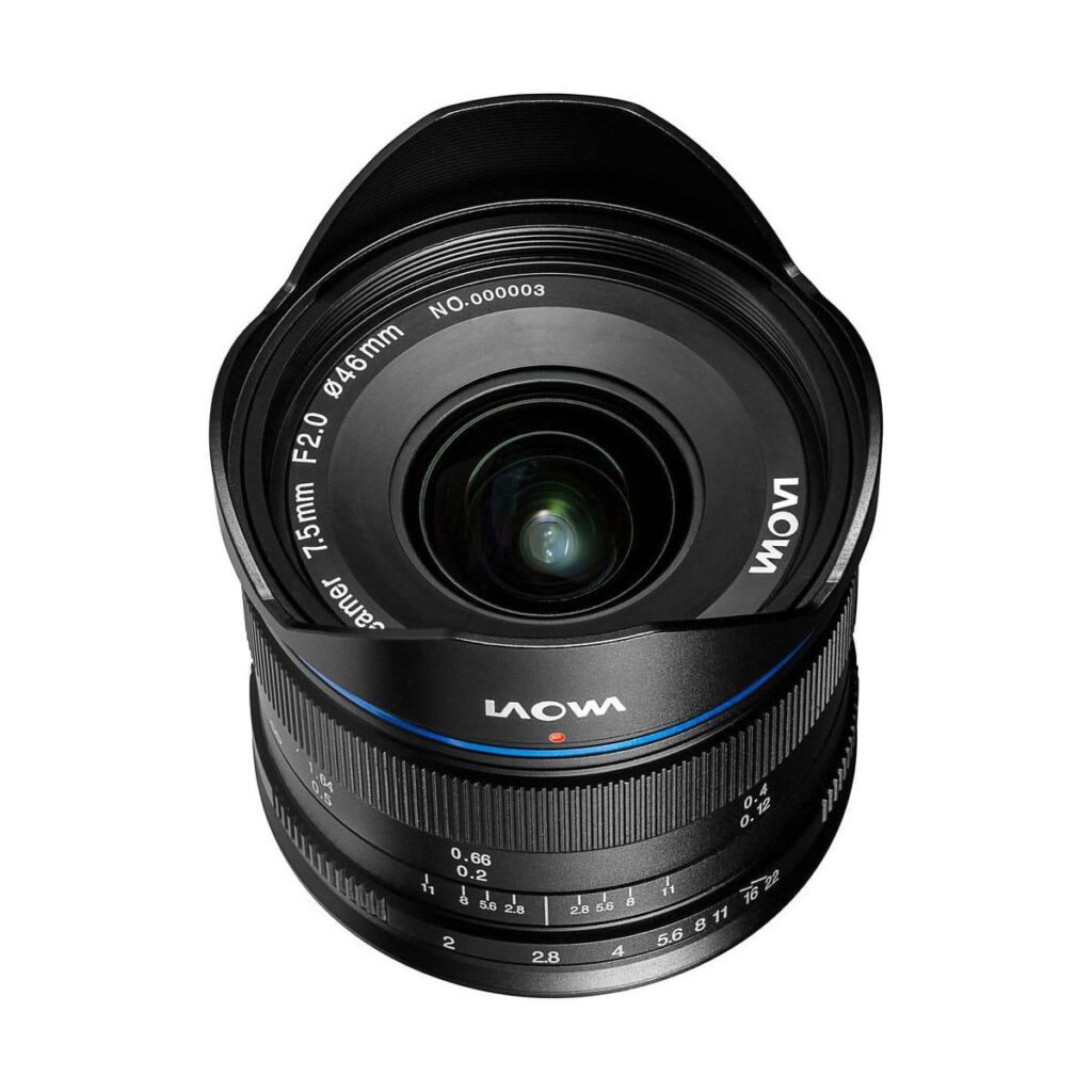 Venus Optics Laowa 7.5mm f/2 MFT