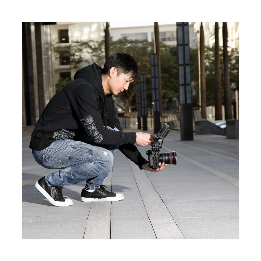 SmallRig Camera Cage Kit for Sony A7RIII / A7III 2103 SmallRig Camera Cage Kit for Sony A7RIII / A7III 2103