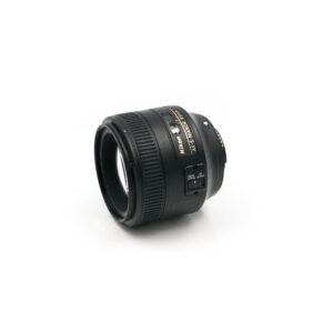 nikon af-s nikkor 85mm 1.8 g 2-2