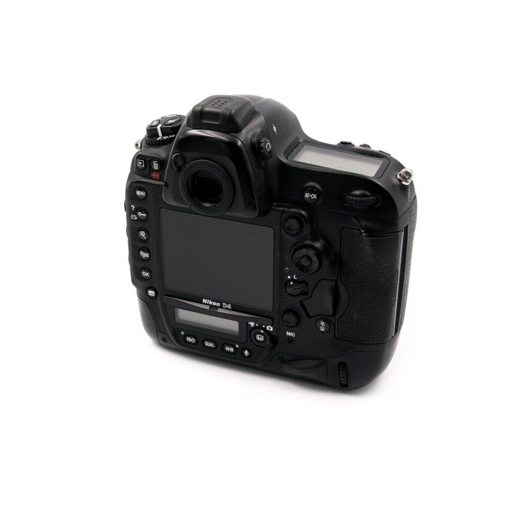 nikon d4 2-1490