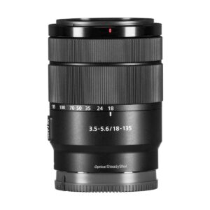 Sony E 18-135mm f/3.5-5.6 OSS Sony E 18-135mm f/3.5-5.6 OSS