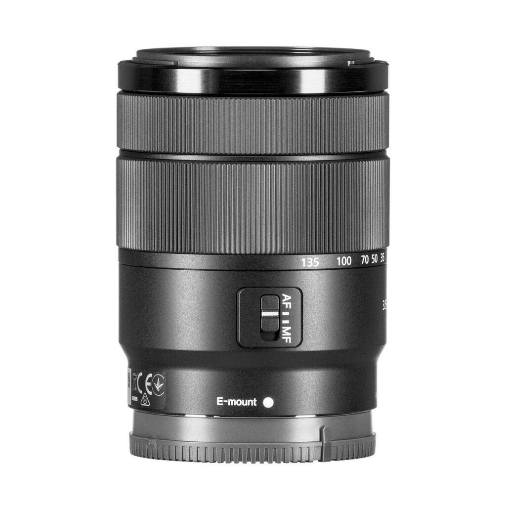 Sony E 18-135mm f/3.5-5.6 OSS Sony E 18-135mm f/3.5-5.6 OSS