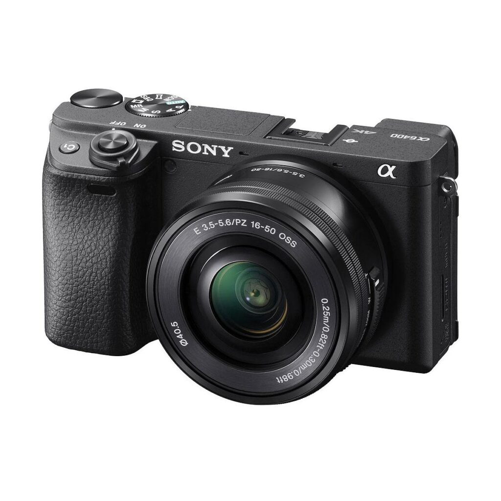 Sony Alpha a6400 + Sony E PZ 16-50mm f/3.5-5.6 OSS Sony Alpha a6400 + Sony E PZ 16-50mm f/3.5-5.6 OSS