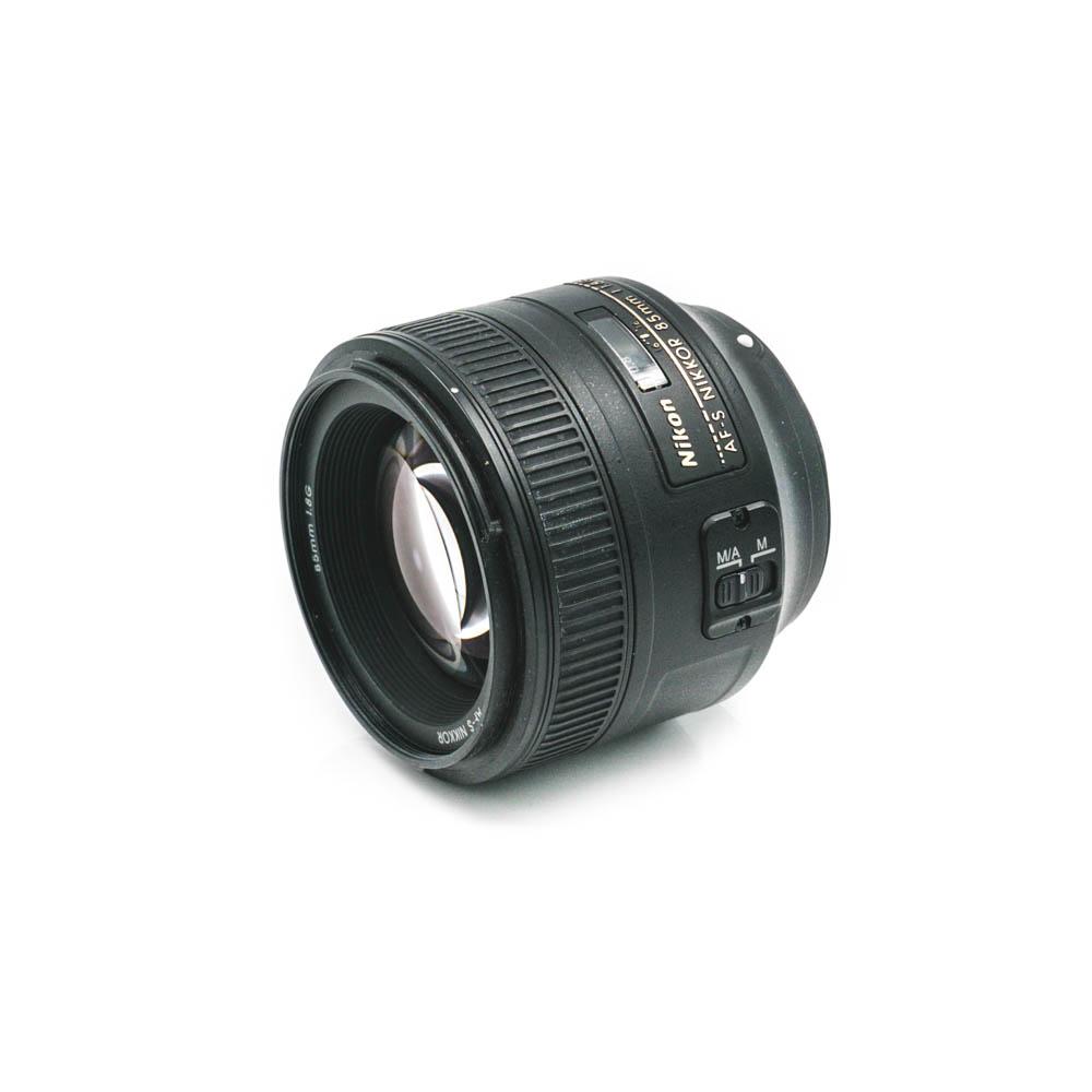 nikon af-s nikkor 85mm 1.8 G 2 nikon af-s nikkor 85mm 1.8 G 2