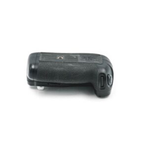 nikon mb-d16 2