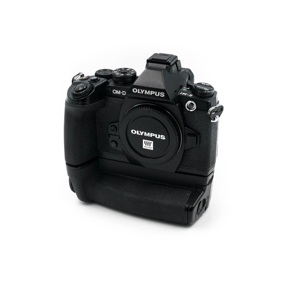 olympus om-d e-m1 akkukahva l-rauta 2 olympus om-d e-m1 akkukahva l-rauta 2
