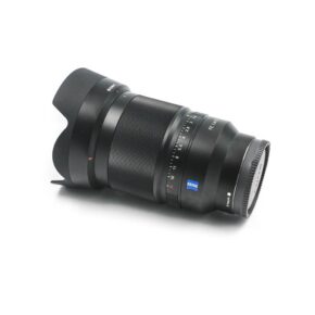 sony 35mm 1.4 zeiss