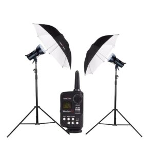 Lencarta Smartflash 4 paketti – 2x Smartflash 4 + 1x 100cm varjo + 1x 85x85cm softbox Lencarta Smartflash 4 paketti – 2x Smartflash 4 + 1x 100cm varjo + 1x 85x85cm softbox