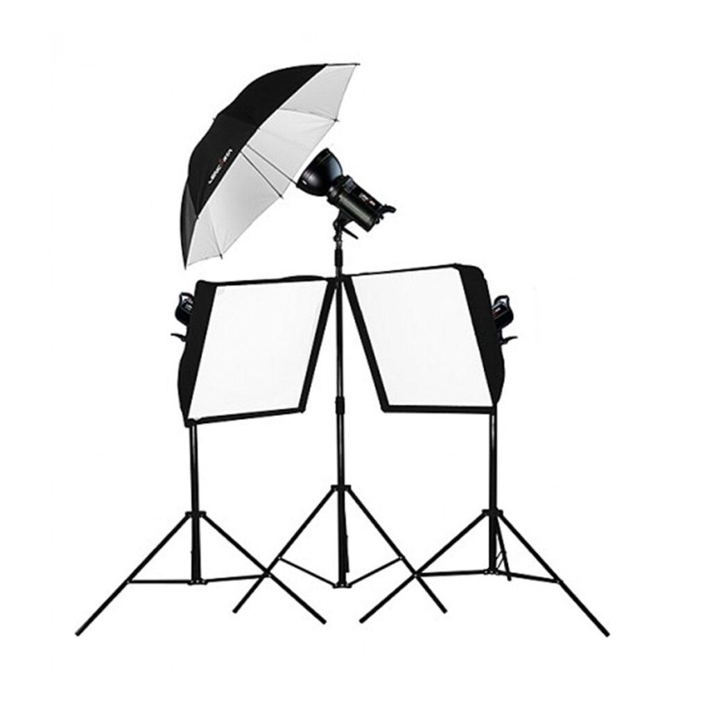 Lencarta Smartflash 4 paketti – 3x Smartflash 4 + 1x 100cm varjo + 2x 85x85cm softbox Lencarta Smartflash 4 paketti – 3x Smartflash 4 + 1x 100cm varjo + 2x 85x85cm softbox