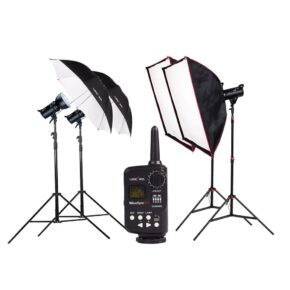 Lencarta Smartflash 4 paketti – 2x Smartflash 4 + 1x 100cm varjo + 1x 85x85cm softbox Lencarta Smartflash 4 paketti – 2x Smartflash 4 + 1x 100cm varjo + 1x 85x85cm softbox