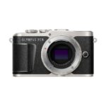 Olympus PEN E-PL9 Runko Musta