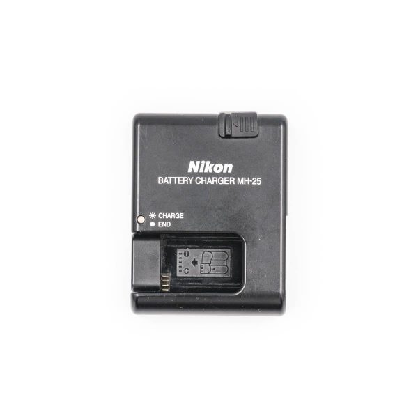 nikon mh-25-9774