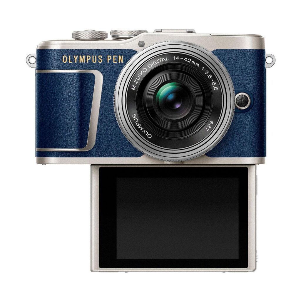 Olympus PEN E-PL9 Limited Blue + m.Zuiko 14-42mm f/3.5-5.6 EZ ED Olympus PEN E-PL9 Limited Blue + m.Zuiko 14-42mm f/3.5-5.6 EZ ED