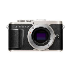 Olympus PEN E-PL9 Musta-Hopea + m.Zuiko 14-42mm f/3.5-5.6 EZ ED Olympus PEN E-PL9 Musta-Hopea + m.Zuiko 14-42mm f/3.5-5.6 EZ ED