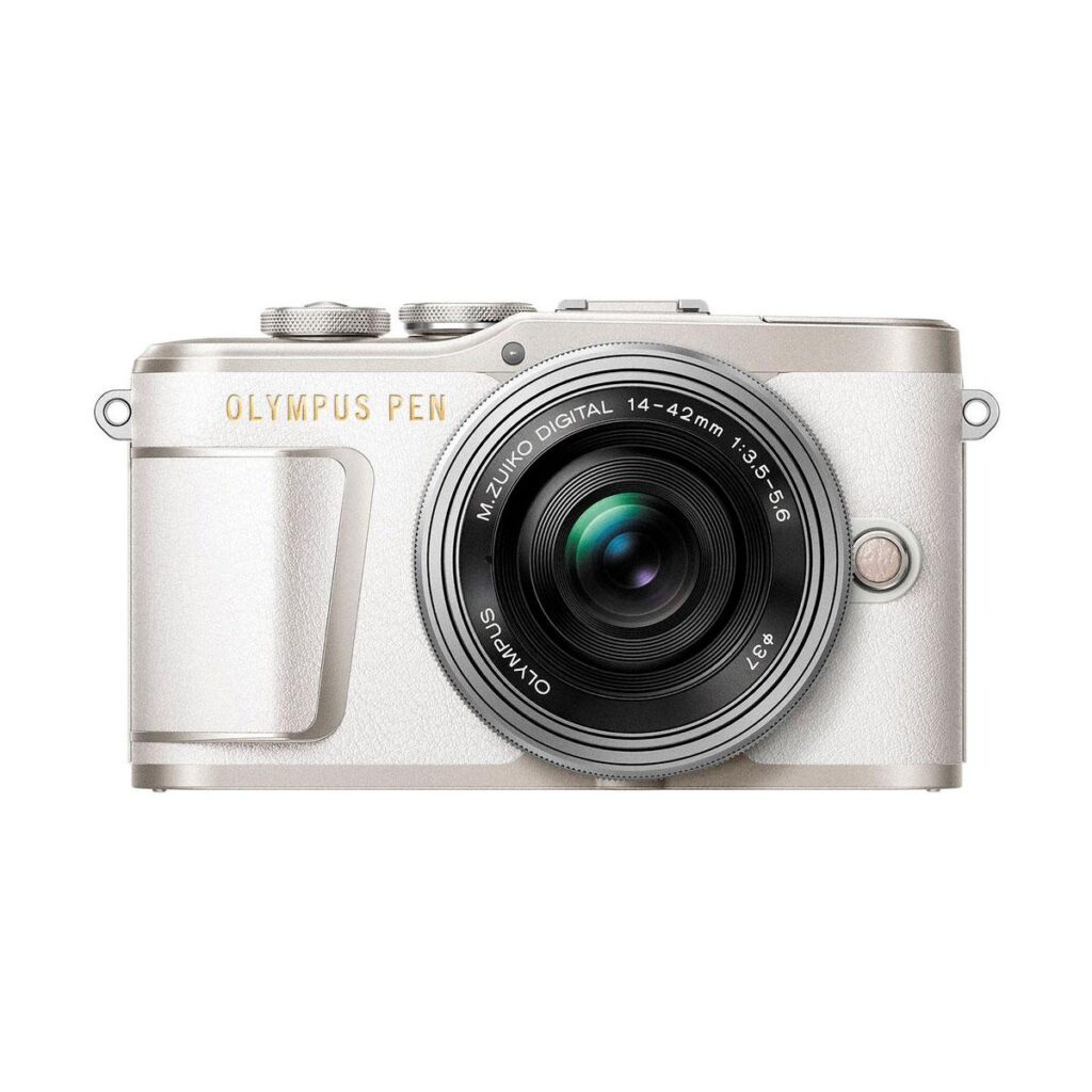 Olympus PEN E-PL9 Valko-Hopea + m.Zuiko 14-42mm f/3.5-5.6 EZ ED Olympus PEN E-PL9 Valko-Hopea + m.Zuiko 14-42mm f/3.5-5.6 EZ ED