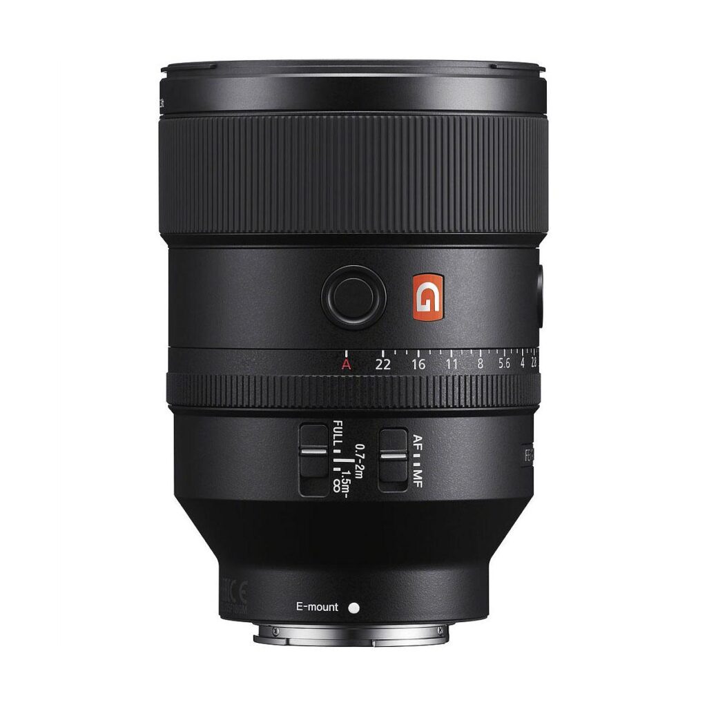 Sony FE 135mm f/1.8 GM Sony FE 135mm f/1.8 GM