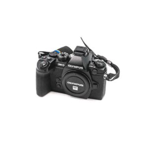 olympus e-m1-9895